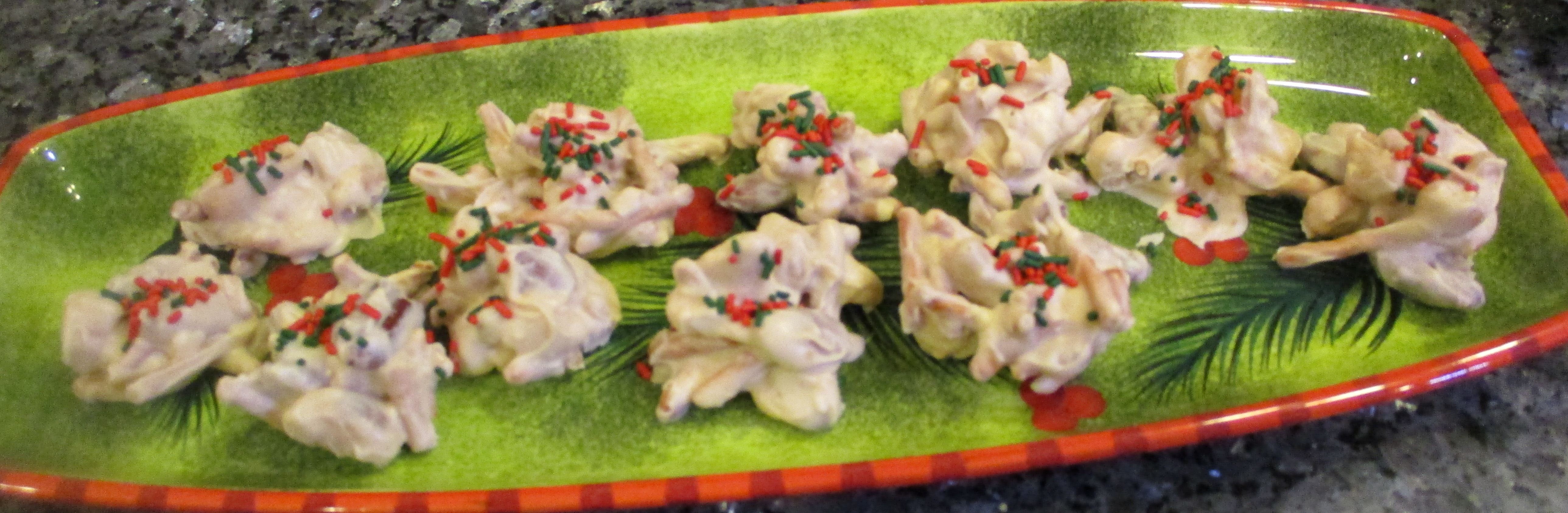 Slow Cooker Christmas Clusters Recipe